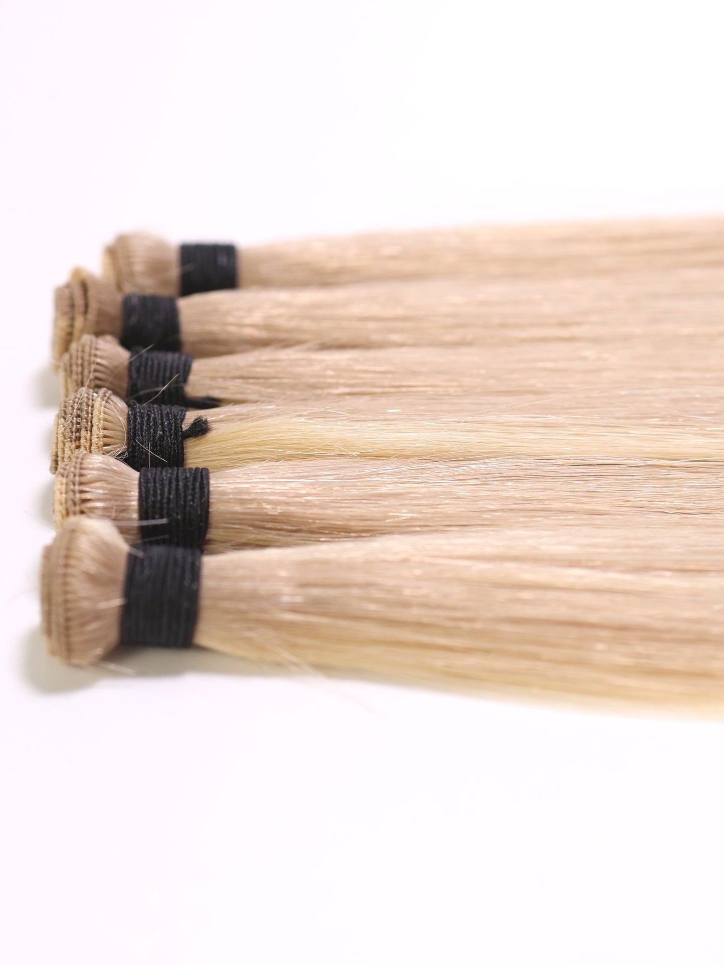 P14/22 Hand Tied Weft