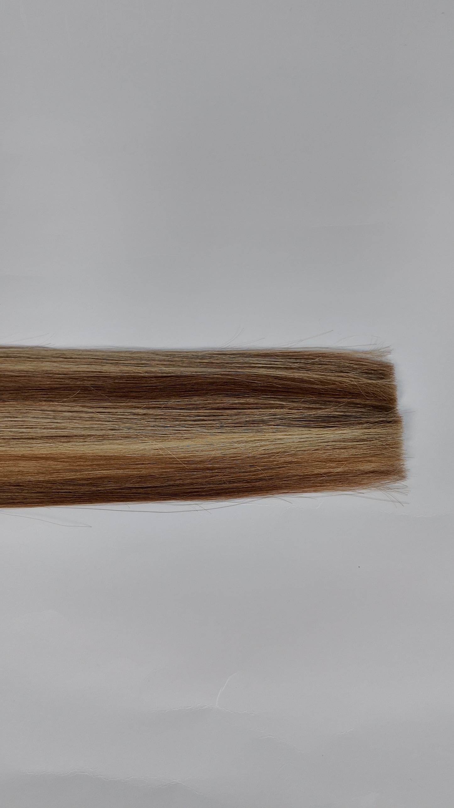 R8-8/22 Hand Tied Weft