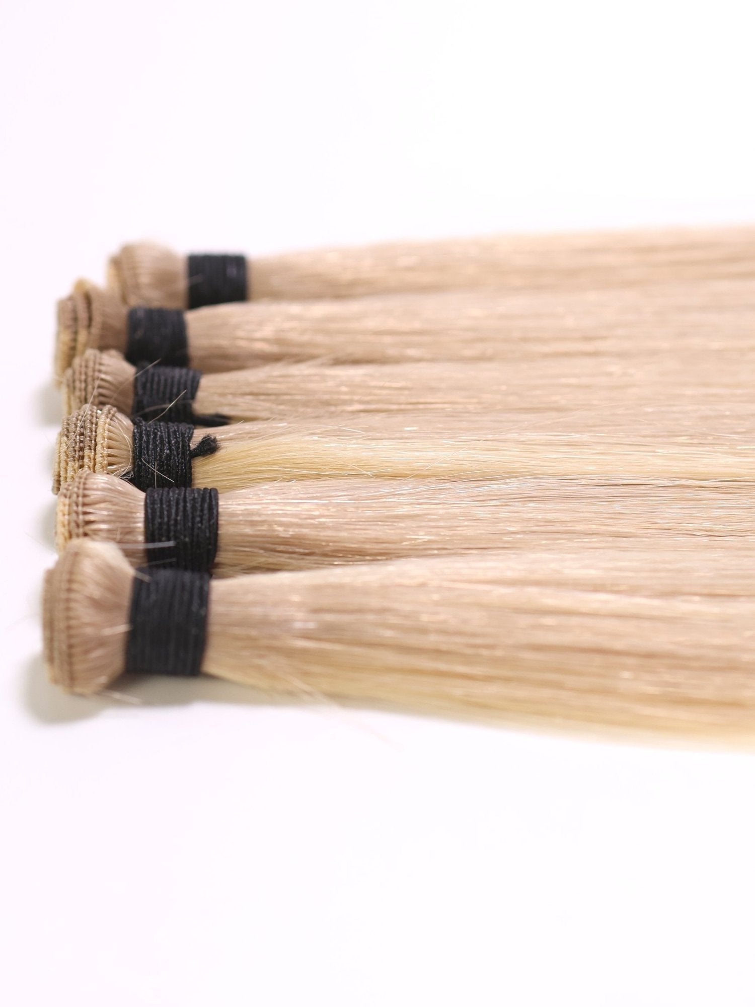 P14/22 Hand Tied Weft